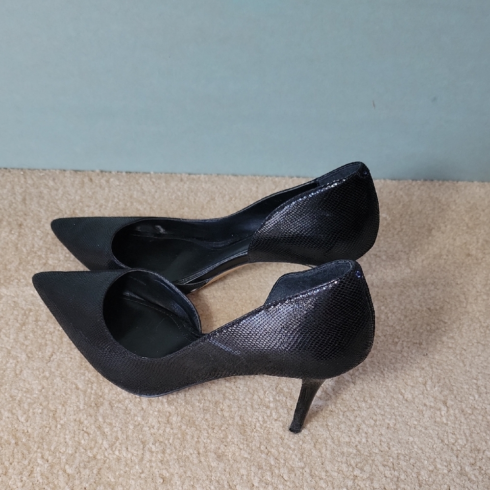 White House Black Market Black Textured Heels